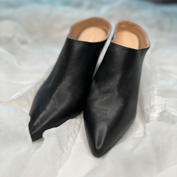 Women's Size 10 Black Leather Mules  from Joe's 3.5" Block Heel - Picture 4 of 8